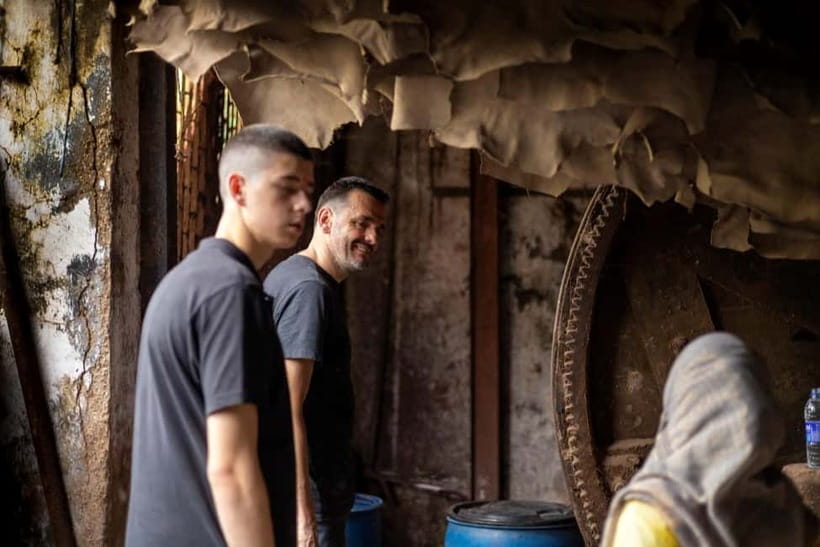 Mumbai: Dharavi Slum and Dhobi Ghat Laundry Tour - Where this tour really shines: Dhobi Ghat’s open-air laundry work