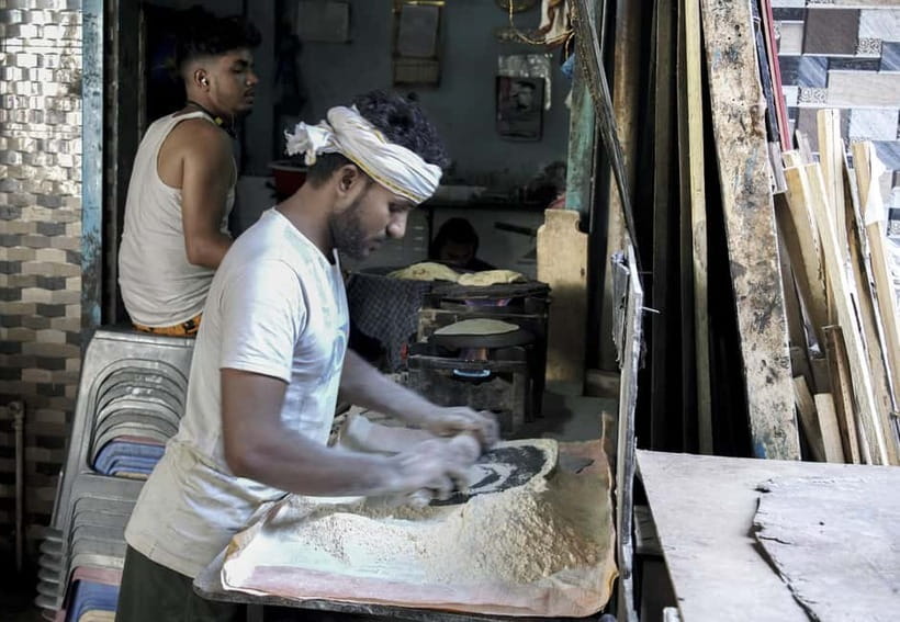 Mumbai Dharavi Slum Community Tour - Residential Streets: Rooftops, Apartments, and How Families Fit Life Into Space