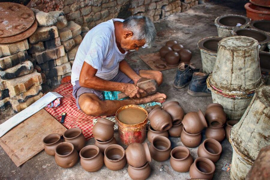 Mumbai: Dharavi Slum, DhobiGhat, and Dabbawallas Tour - Price and value: why this costs about $14 and still delivers