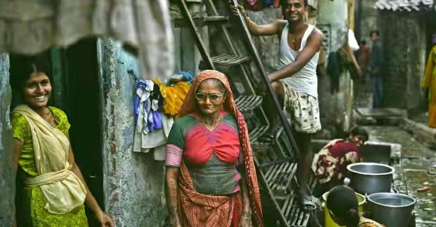 Mumbai: Dharavi Slum Slumdog Millionaire Tour with a Local - Practical Tips for a Rain-or-Shine Walk