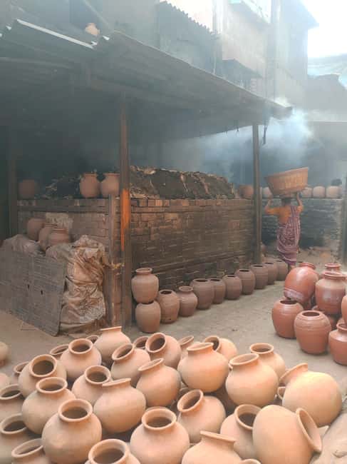 "Mumbai Dharavi Slum Tour" - Industrial area: recycling and small-scale manufacturing up close