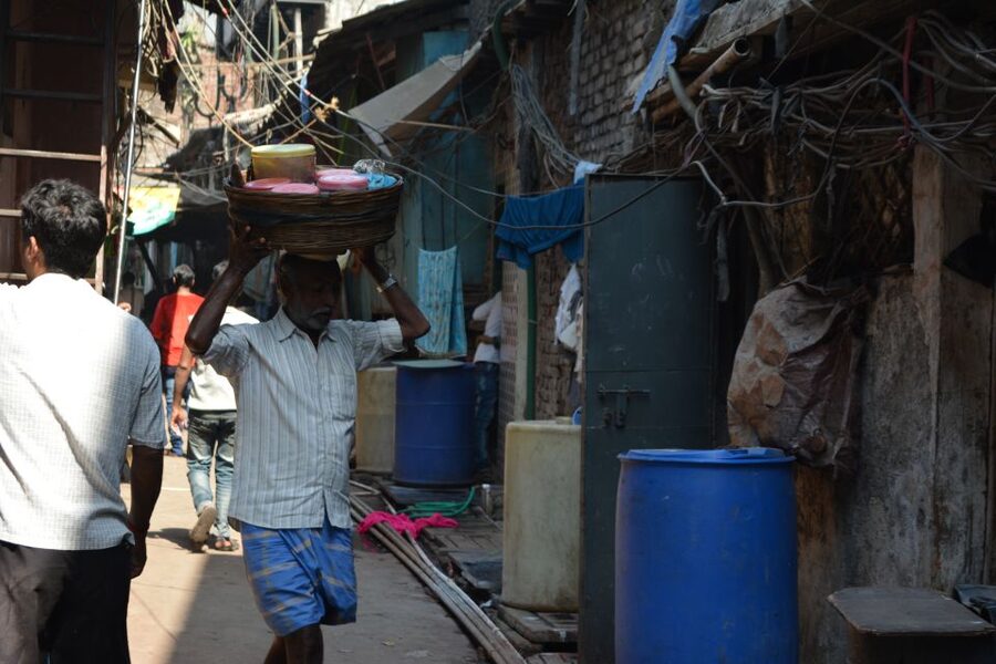 Mumbai: Dharavi Slum Tour with Dhobi Ghat (Open-Air Laundry) - How long is the day, really?
