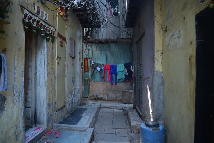 Mumbai: Dharavi Slum Tour with Dhobi Ghat (Open-Air Laundry) - Price and value: why this tour costs under five dollars