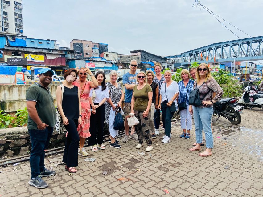 Mumbai: Dharavi Slum Walking Tour by First Female Tour Guide - How to get the most out of the walk (without getting in the way)