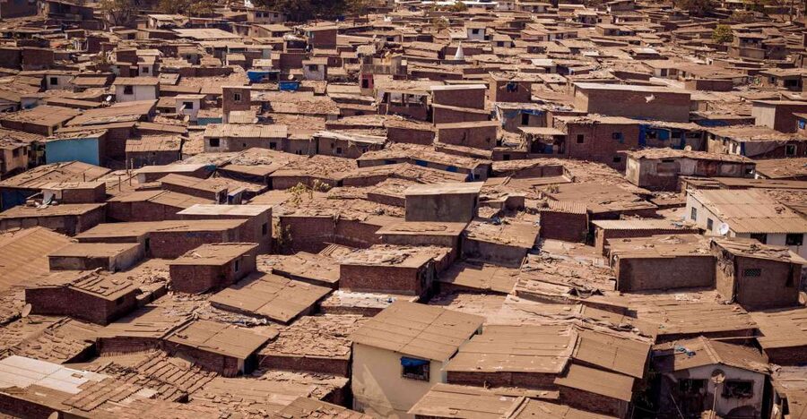Mumbai: Dharavi Tour Including Car Transfer - Entering Dharavi’s workshops: narrow streets, big livelihoods