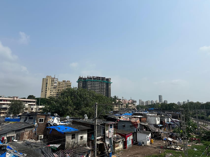 Mumbai: Discover India's Largest Slum -A Local's Perspective - Local markets, everyday hustle, and what to look for