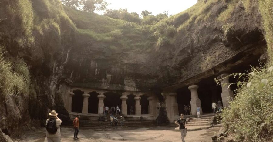 Mumbai: Elephanta Caves Half-Day Guided Tour with Expert - The 120 steps: worth it, but plan your pace