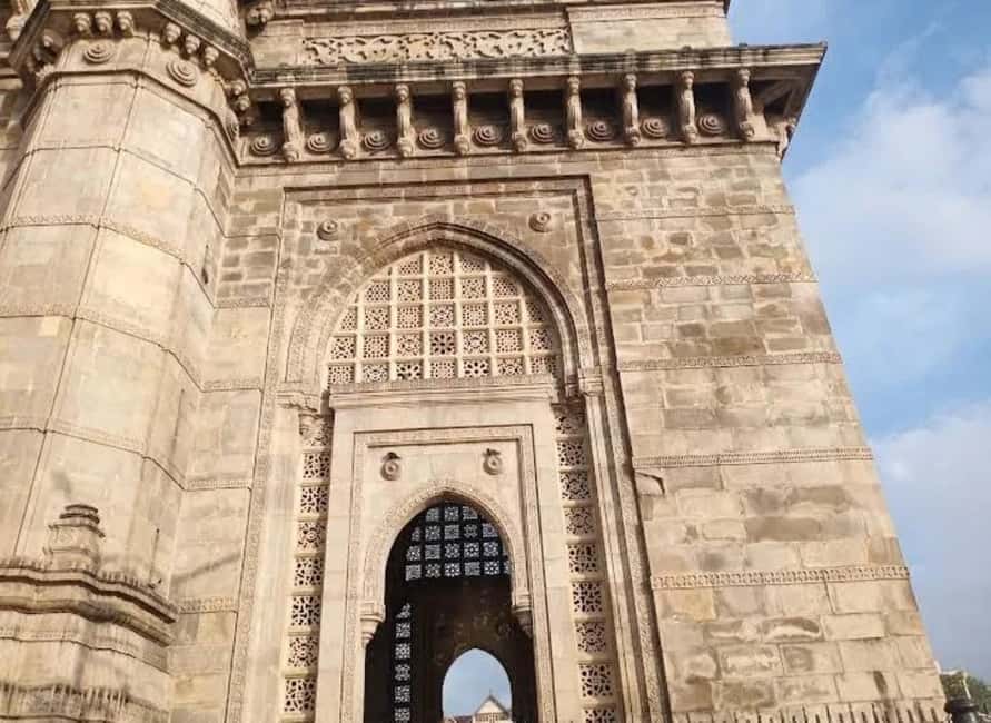 Mumbai: Exclusive Full-Day City Tour with Optional Caves - Marine Drive and Hanging Gardens: sea views that don’t feel like a late bonus