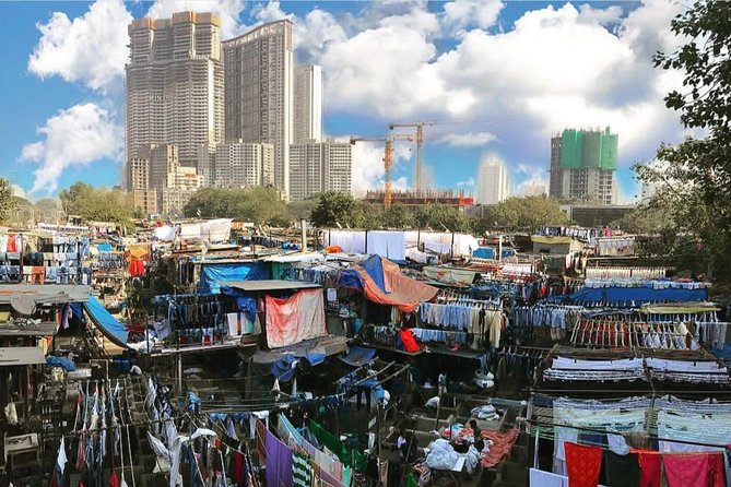 Mumbai Gems: 2-Day Private Tour with Elephanta, Slum & Dabbawala - Churchgate morning: seeing dabbawalas transfer lunch orders