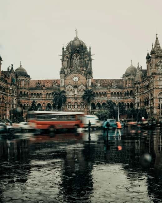 Mumbai: Half-Day City Tour with a Local - Marine Drive Promenade Time: Where Mumbai Looks Like It Belongs on Film