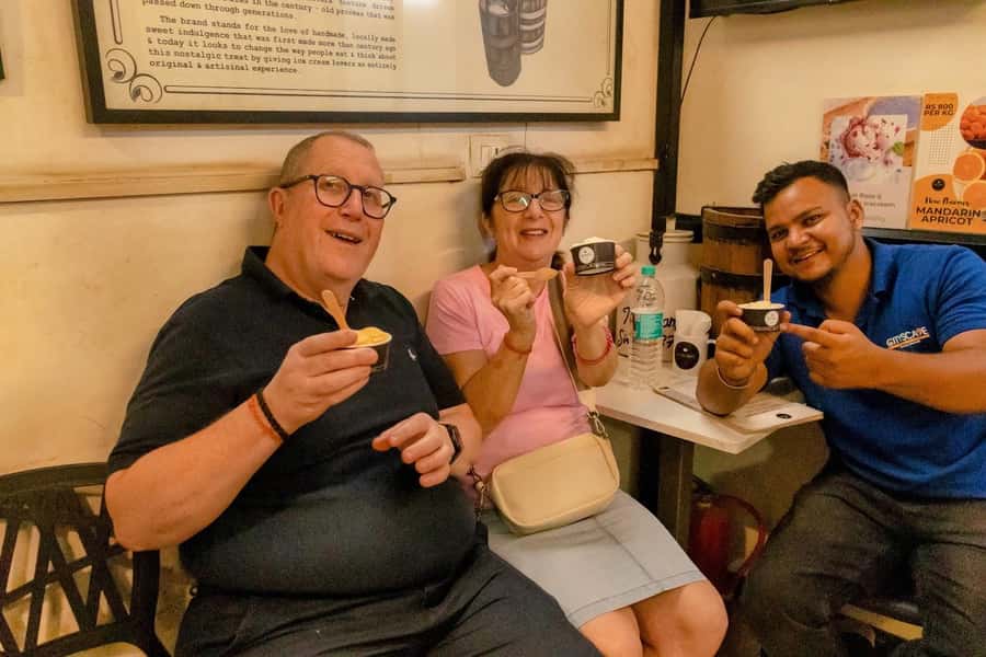 Mumbai Heritage, Street Food & Bazaar Walking Tour - The local train ride: why this is a smart addition