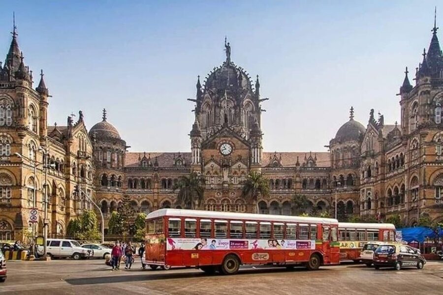 Mumbai: Private 2-Day City and Elephanta Island Tour - CST and the iconic seafront stops: postcard Mumbai, explained