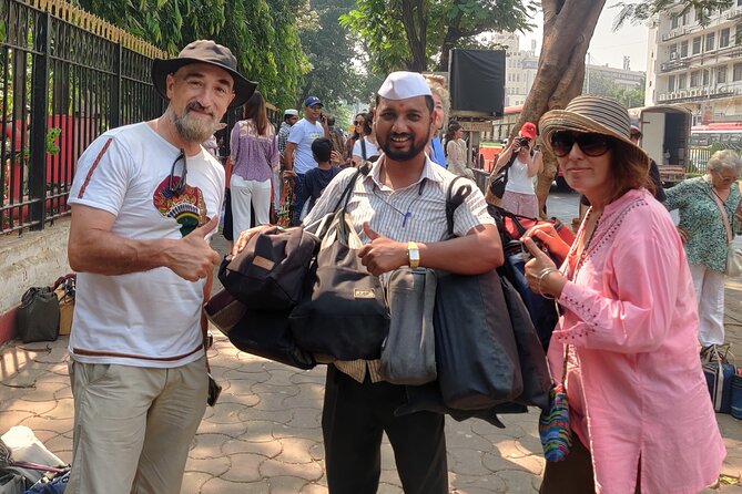 Mumbai Private Sightseeing Tour with Top Highlights - Crawford Market and Shopping Time: What You Gain With a Local