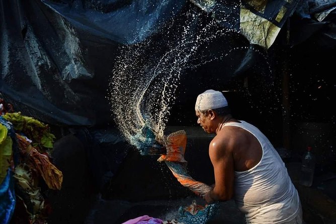 Mumbai Sightseeing with Dharavi Slum - A private half-day that pairs colonial Mumbai with everyday life