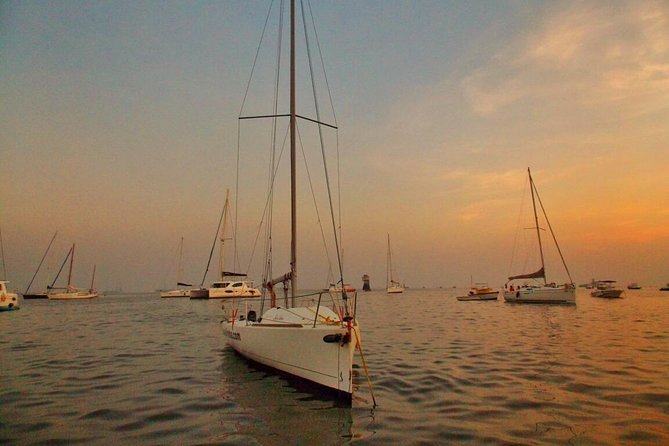 Mumbai Sky Line Private Sailing Excursion for up to 5ppl - Why Mumbai’s Arabian Sea views hit different from a sailboat