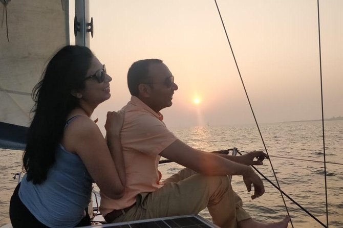 Mumbai Sky Line Private Sailing Excursion for up to 5ppl - Skipper-led sailing and the onboard details that make it feel smooth
