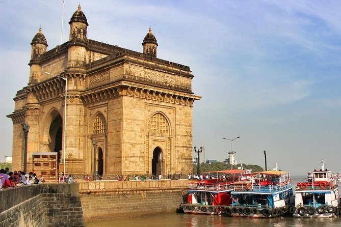 Mumbai Sky Line Private Sailing Excursion for up to 5ppl - Price and value: what $61.54 buys you on the water