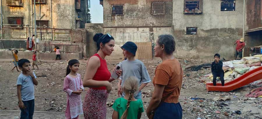 Mumbai: Slum Tour Dharavi Small Group with a Local Guide - The Slumdog Millionaire filming stop: movie context without the fantasy