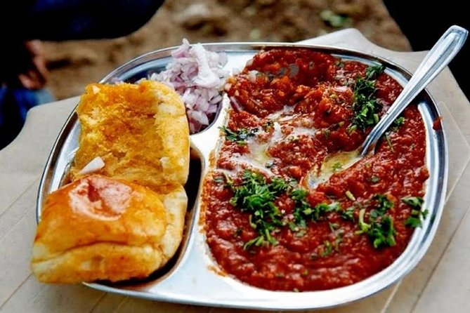 Mumbai Street Food Safari - Sukh Sagar in Gamdevi: pav bhaji done the Mumbai way