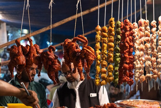 Mumbai Street Food Tour - Group size, movement, and comfort on an evening schedule