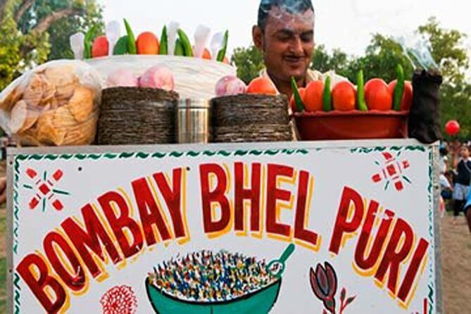 Mumbai Street Food Tour with Sunset View - Masjid Bandar: market food with a different feel