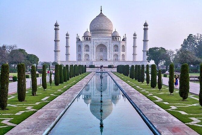 Mumbai to Agra Taj Mahal Day Trip with Return Flights and Lunch - The Mumbai-to-Agra schedule: how the day really moves