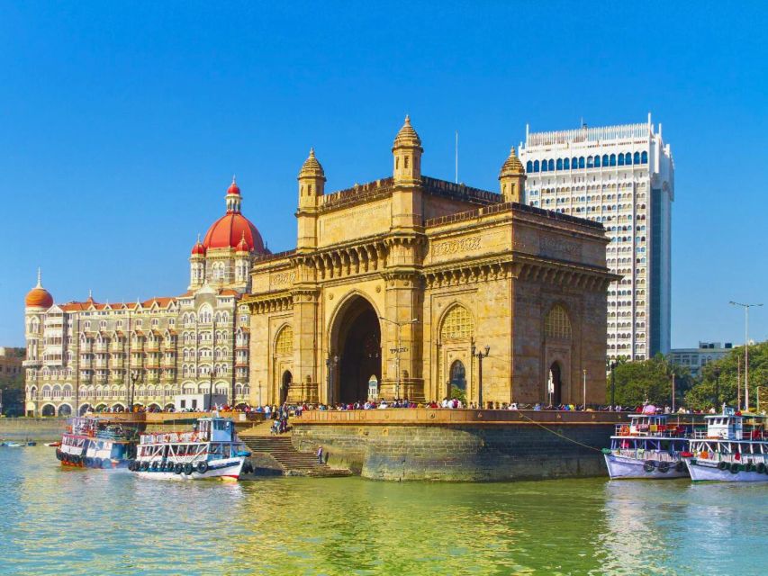 Mumbai Walking Tour with Local Snacks - What to wear and bring: keep it simple