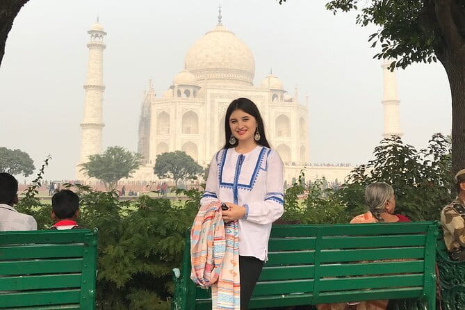 One-Day Private Taj Mahal Tour From Mumbai - A 3:00am start that still feels civilized