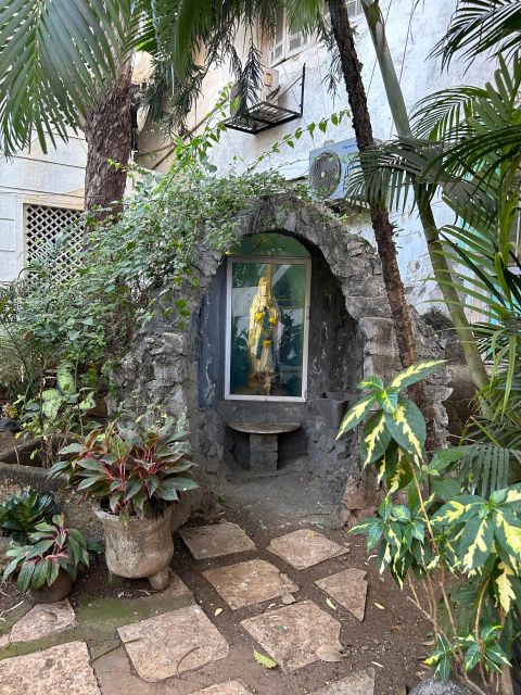 Portuguese Heritage Tour of Bombay 4 hours - Bandra Fort: More Than a Photo Stop