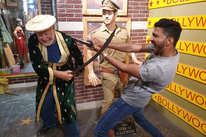 Premium Bollywood Tour + - Pickup, Timing, and Getting Around Without Stress