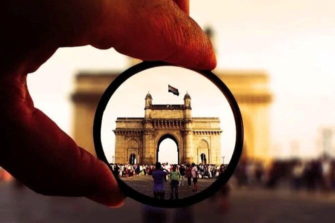 Private Bollywood Tour with Transport - A Bollywood dance session you can actually join