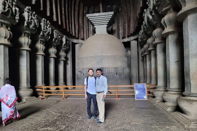 Private Bollywood Tour with Transport - Where iconic film locations and celebrity addresses may fit