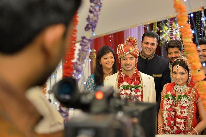 Private Bollywood with Mumbai Sightseeing - A Bollywood studio first, then classic Mumbai landmarks