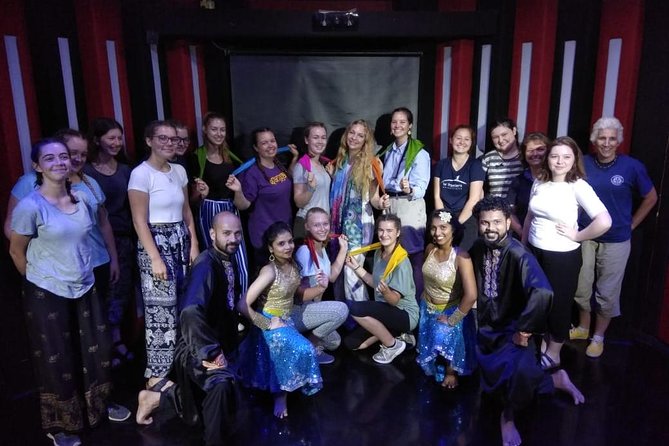 Private Bollywood with Slum Tour Inclusive of Guide and Transport - Final Verdict: Should You Book It?
