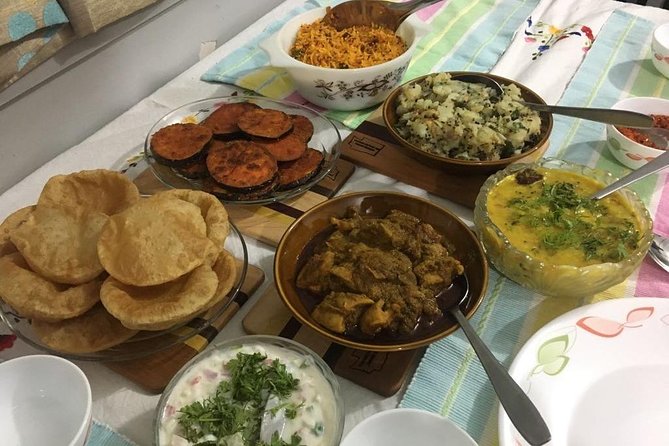 Private Cooking Class in Mumbai - Why a Dadar West home cooking class feels like Mumbai 101