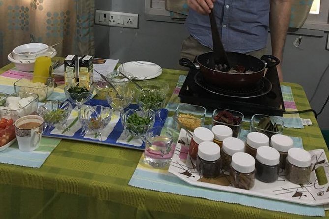 Private Cooking Class in Mumbai - The Menu You’ll Make and Eat: Paranthas, Sag Paneer, Chapattis, Raita, Masala