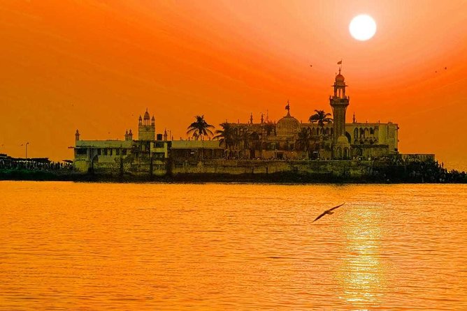 Private Custom Mumbai Tour - Stop 1: Gateway of India, your “arrive and orient” moment