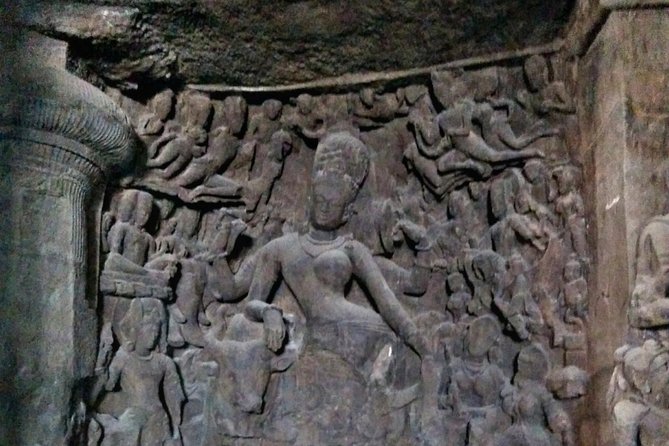 Private Elephanta Caves Tour & Mumbai City with Meal & Transport - Private guide power: you’ll get answers on the spot
