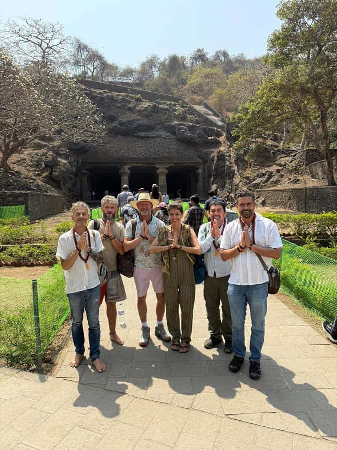 Private Full-Day Mumbai Sightseeing & Elephanta Caves Tour - A one-day hit of Mumbai landmarks and Elephanta Caves