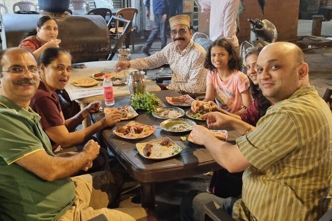 Private Guided Non-Veg Street Food Walking Tour in Muslim Quarter - Stop focus: the taste zone in Bohri Mohalla