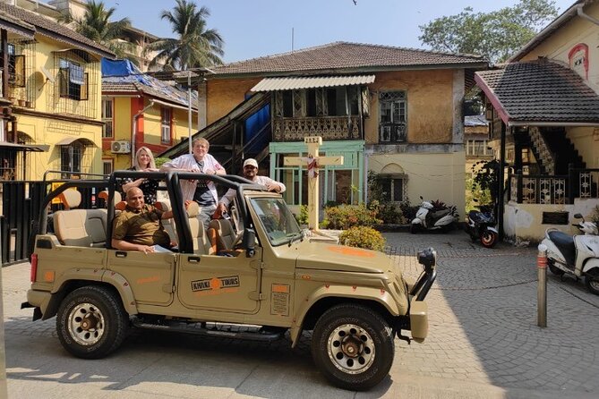 Private Guided Open Jeep Tour in Bandra Queen of Suburbs - Stop 1: Ranwar’s Portuguese hamlet feel in about 10 minutes