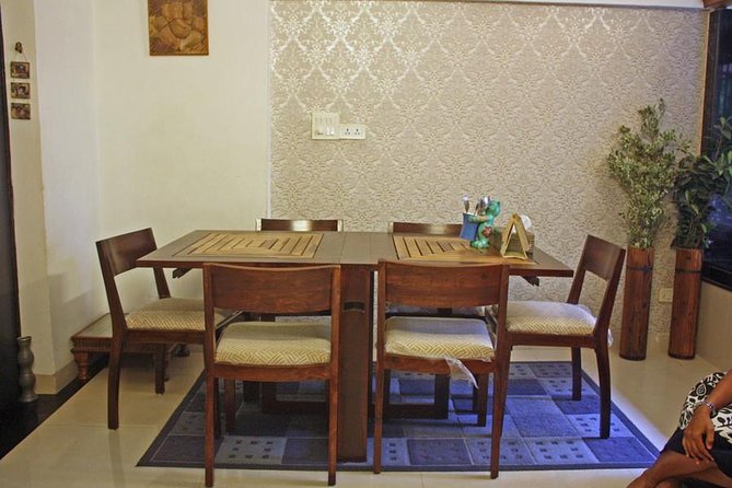 Private Market Tour and Vegan Indian Cooking Demo in Andheri West Mumbai - Why this Andheri West vegan market tour works better than restaurants