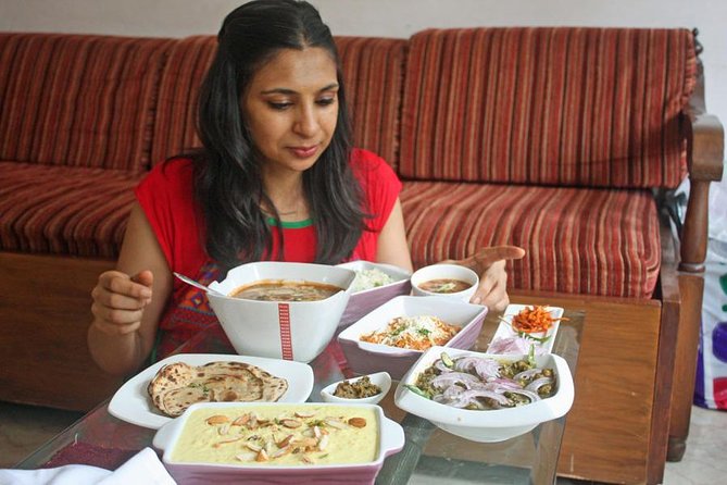 Private Market Tour and Vegetarian Cooking Class in Mumbai - The 30-Minute Covered Grocery Stop That Mumbai Locals Use
