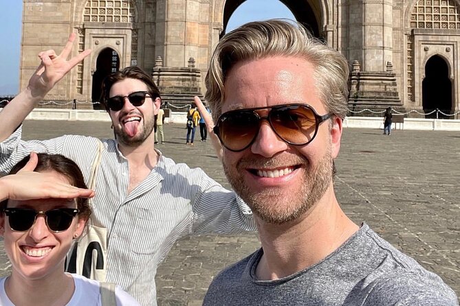 Private Mumbai City Tour with Guide and Transport - Getting picked up and moving across Mumbai without the headache
