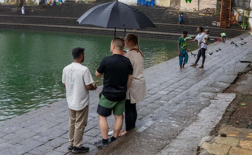 Private Mumbai Highlights Tour (5 Hours) - Hanging Gardens and Mani Bhavan: the Gandhi connection that hits differently