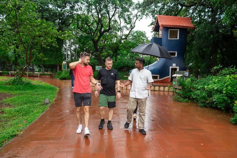 Private Mumbai Highlights Tour (5 Hours) - Price and value: what $16 really buys you in Mumbai time