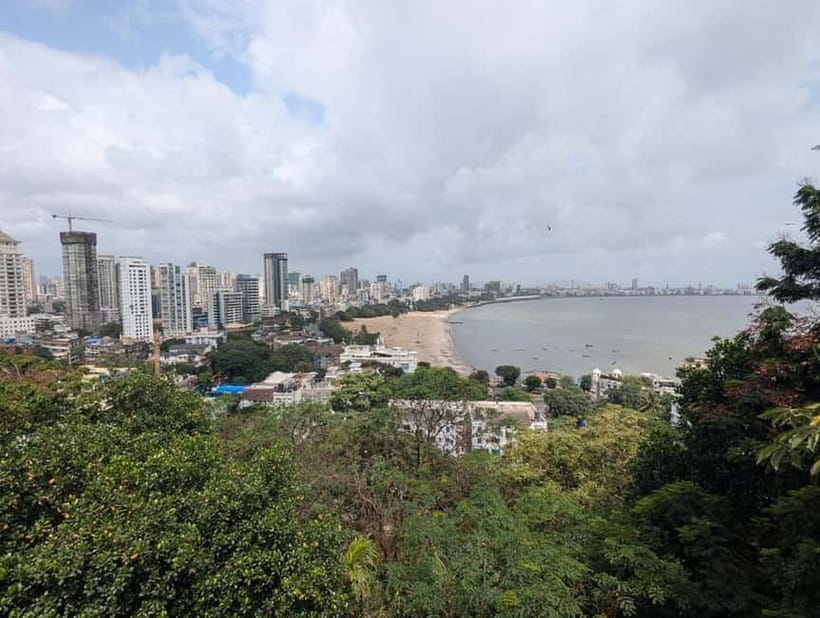 Private Mumbai Sightseeing Tour - Crawford Market and the South Mumbai Street-Scene Ending