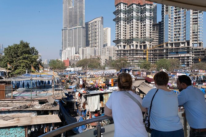 Private Mumbai Sightseeing Tour - Full Day - Chor Bazaar and Sassoon Dock: shopping energy and working ports