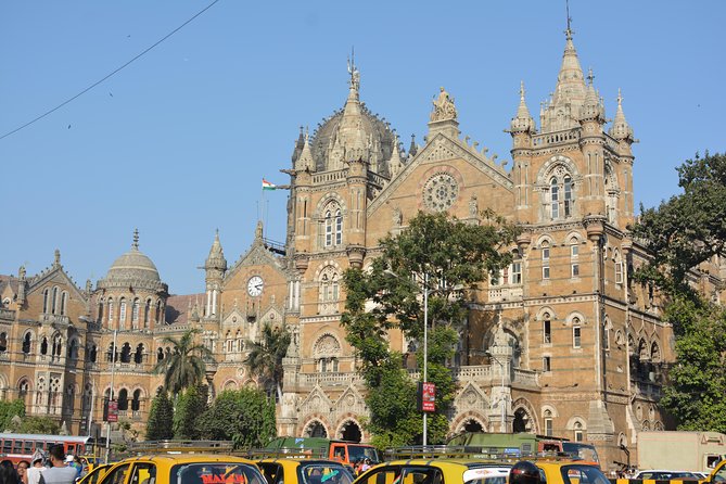 Private Mumbai Sightseeing Tour (Traveller's Choice Award Winner) - Oval Maidan through Rajabai Clock Tower: colonial-era institutions in a tight walk