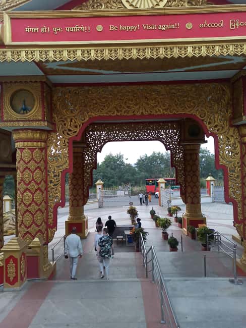 Private Mumbai Tour: Kanheri Caves & Golden Pagoda Temple - Getting there in comfort: pickup, AC car, and skipping the stress